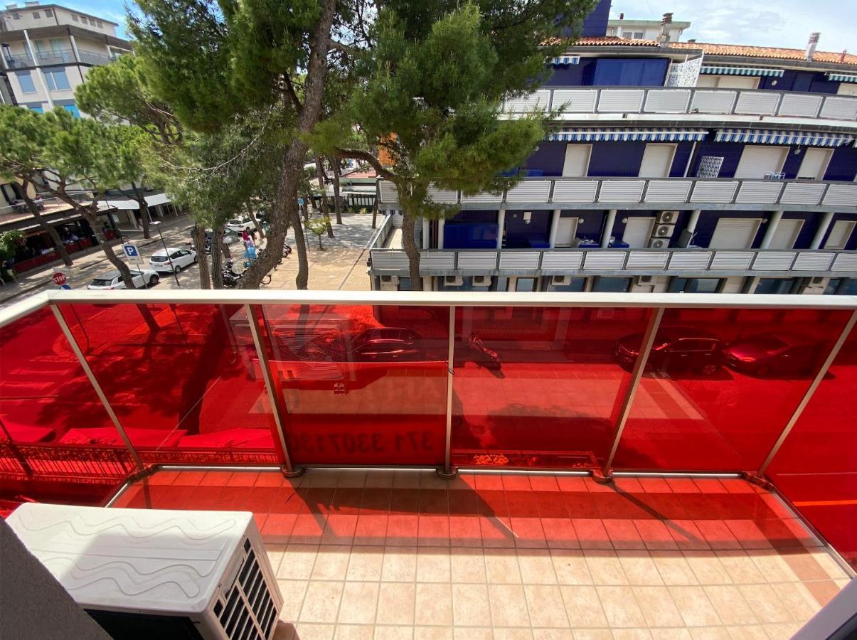 Artesi - Carraro Immobiliare Jesolo - Family Apartments ภายนอก รูปภาพ