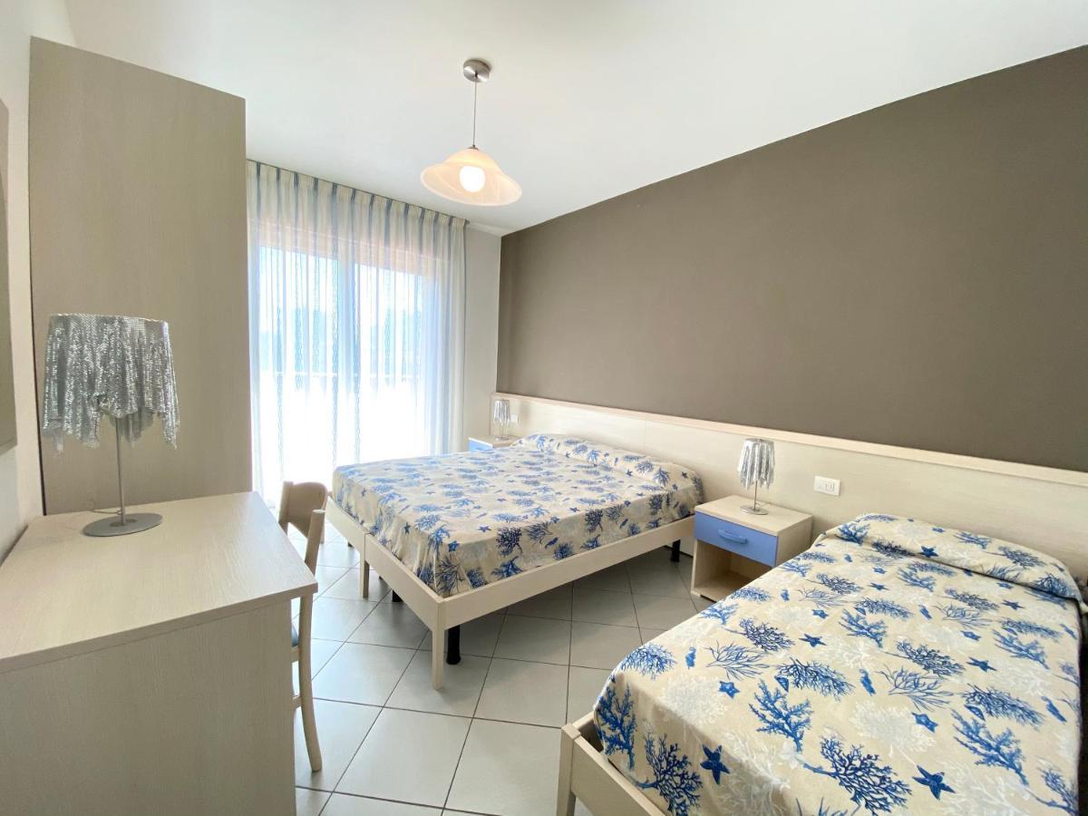 Artesi - Carraro Immobiliare Jesolo - Family Apartments ภายนอก รูปภาพ