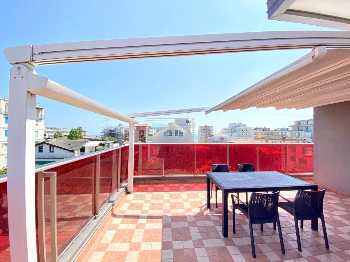 Artesi - Carraro Immobiliare Jesolo - Family Apartments ภายนอก รูปภาพ